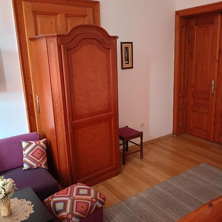 Apartment And Rooms"Tabasnice"Tuzla Centar Exterior foto